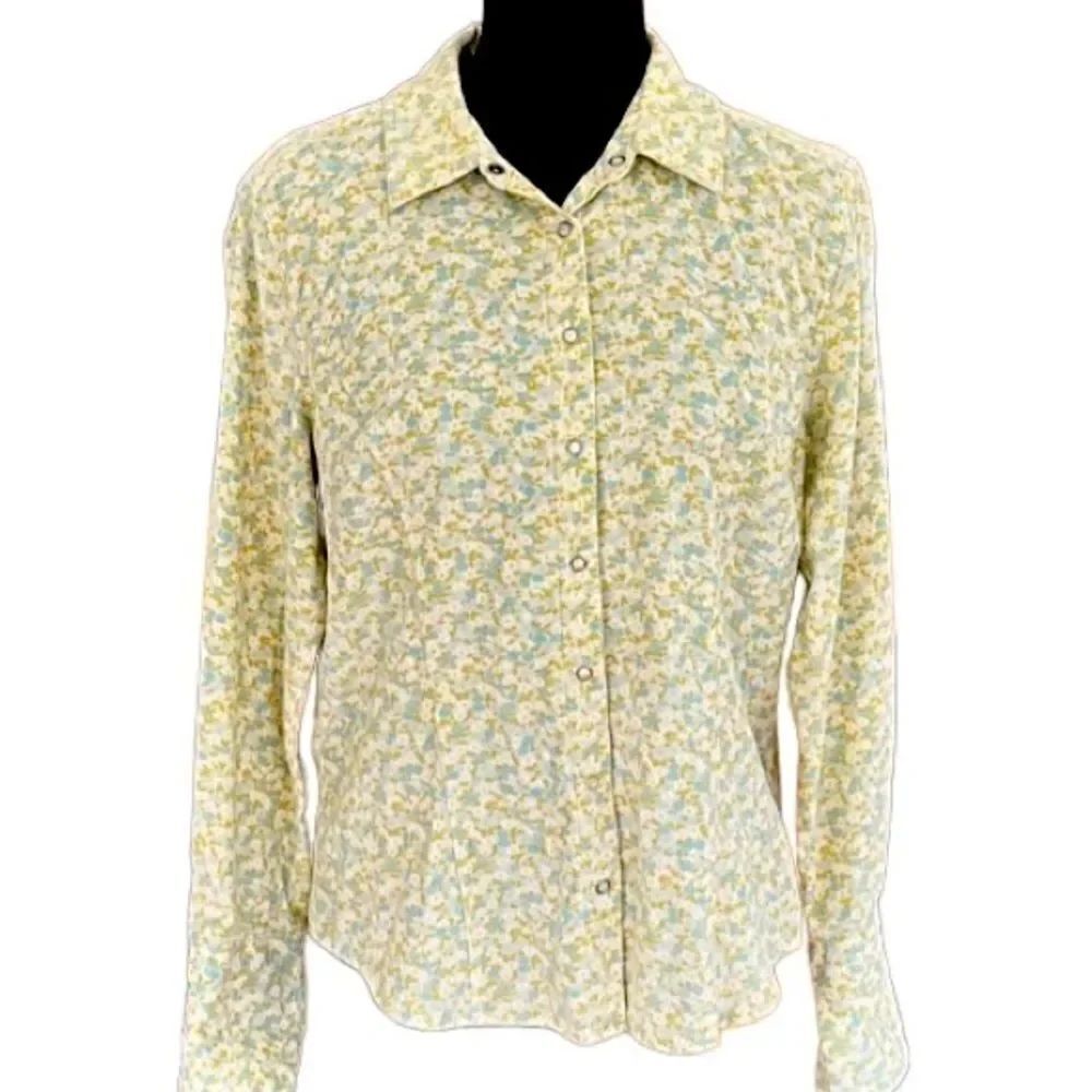 J Jill fine wale corduroy snap front long sleeved blouse size S